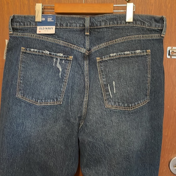 NWT Old Navy High Rise Distressed Slouchy Straight Jeans - Picture 11 of 16